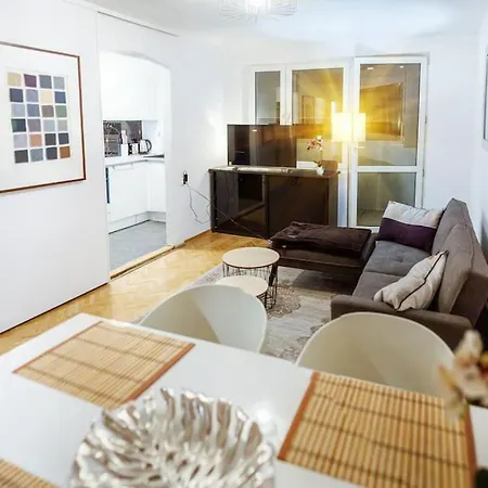 Kameralna Część Dzielnicy Wola Młynów. *